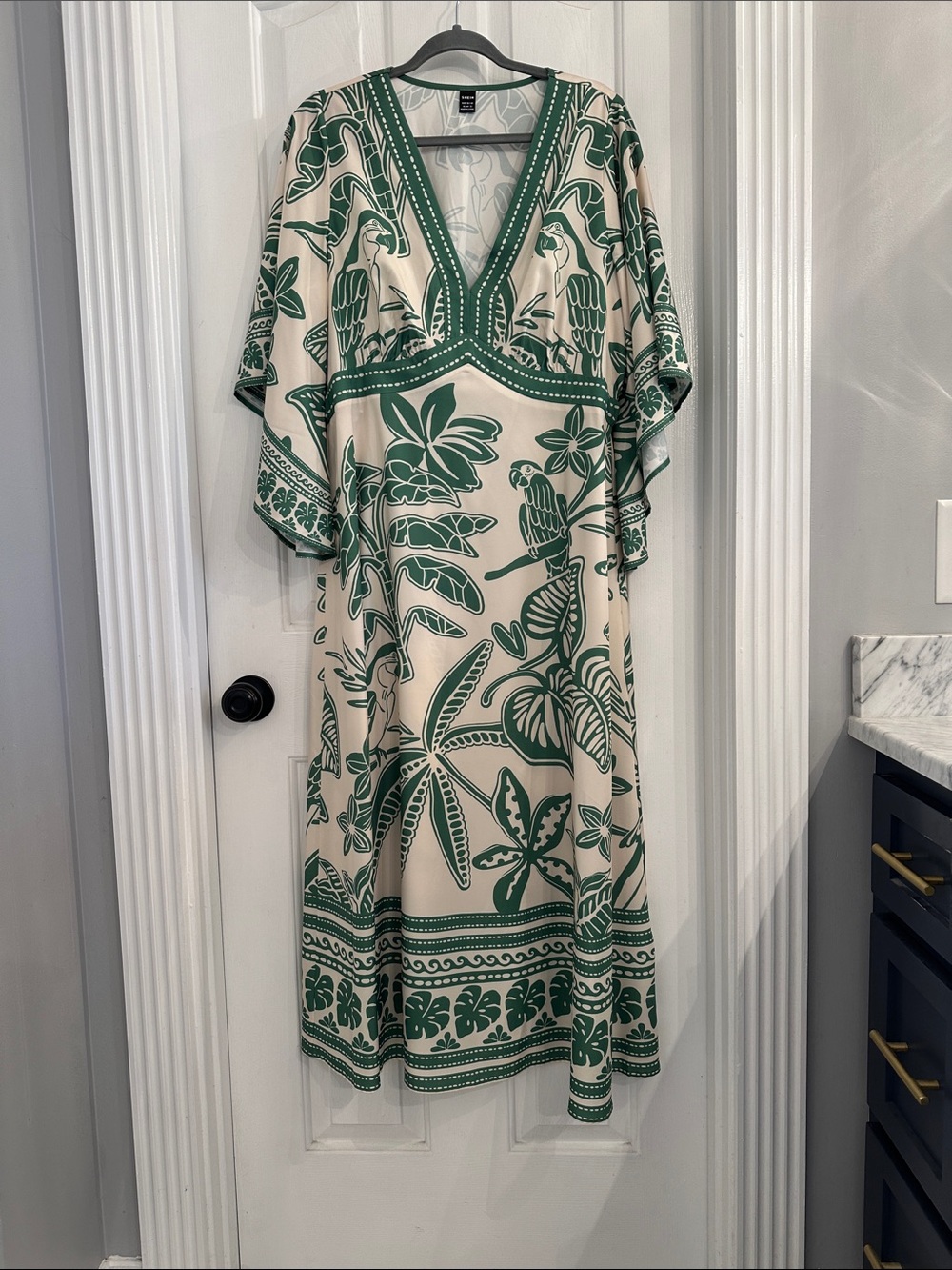 SHEIN Floral Print Maxi Dress in Green & Cream